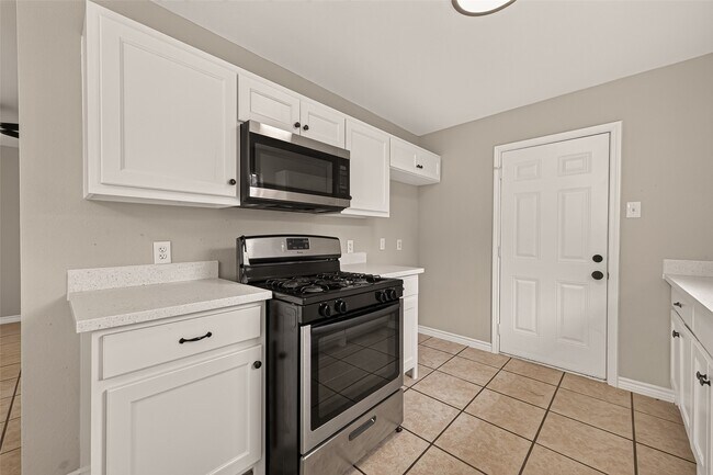 Photo - 8607 Valley Forest Dr