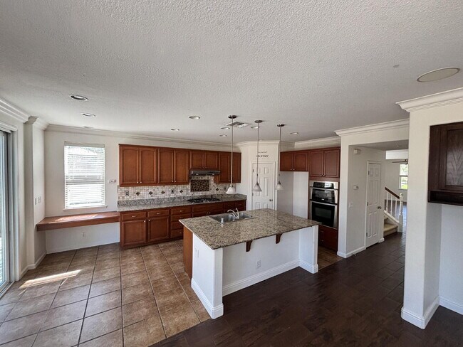 1247 Jewel Flower Dr
