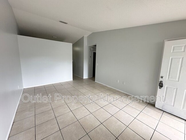Photo - 1710 Ridgewood Ln Unit 1710-B