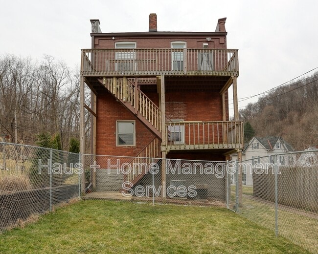 Photo - 403 Wall Ave Unit 2