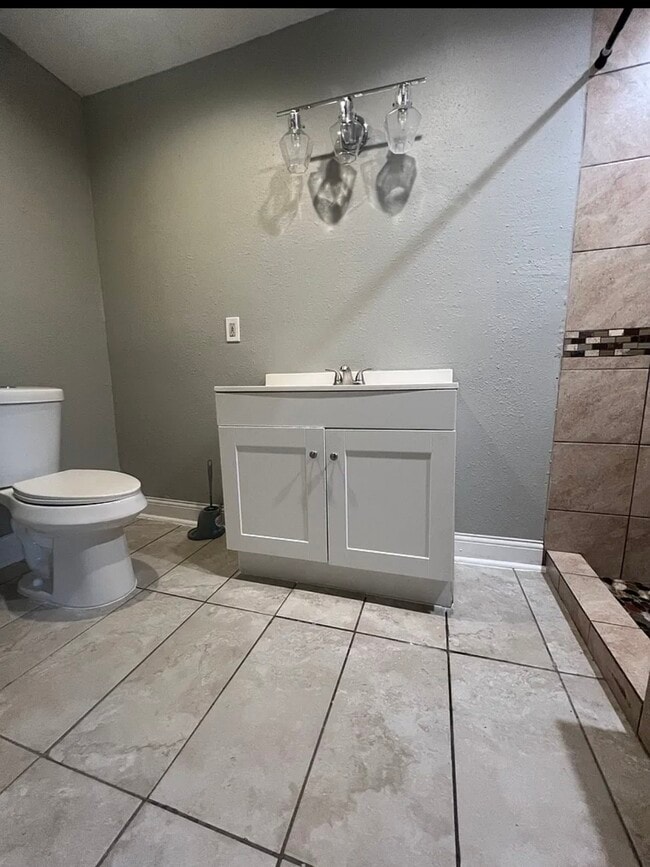 Photo - 8601 Homewood Ln