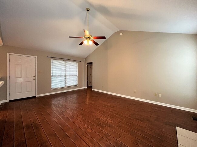 Photo - 3 BEDROOM , 2 BATH ON HIGHGATE CIRCLE IN HARDIN VALLEY/KARNS AREA!!
