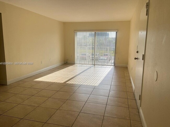 Photo - 5112 NW 79th Ave Unit 202