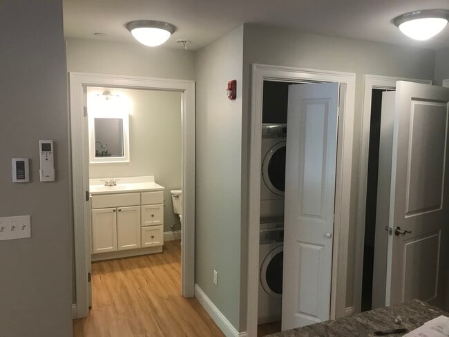 Photo - MEH Office Building Unidad 3