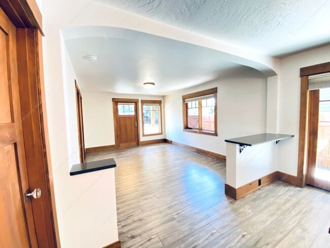 Photo - Charming Craftsman-Style Home in Desirable Old Bend Neighborhood