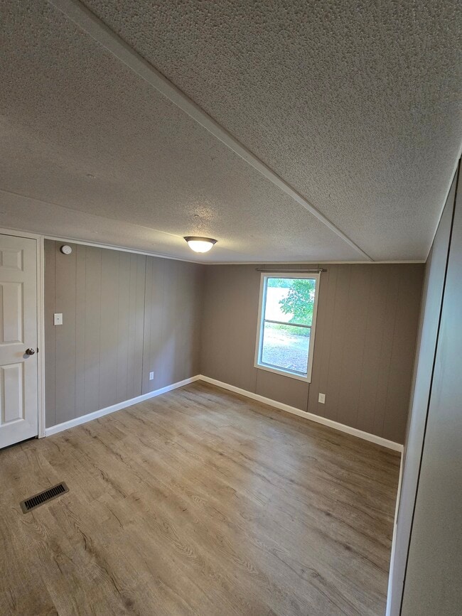 Photo - 36 Haney Park