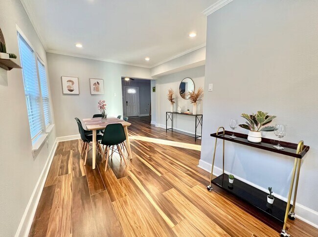 Photo - 1508 Ridgewood St