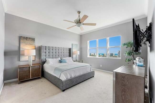 Photo - 2640 Lake Shore Dr Unit 2215