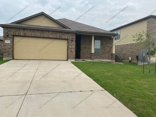 Building Photo - Coming Soon in Lake Pointe! Rental