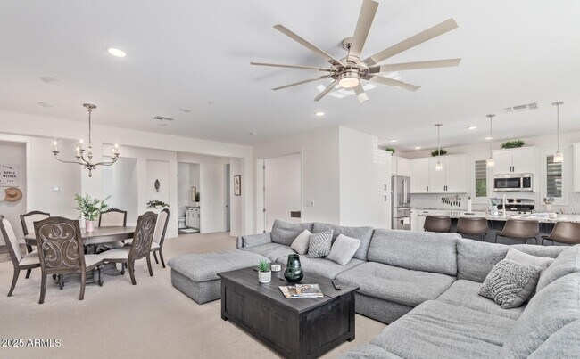 5100 E Rancho Paloma Dr Unit 2070