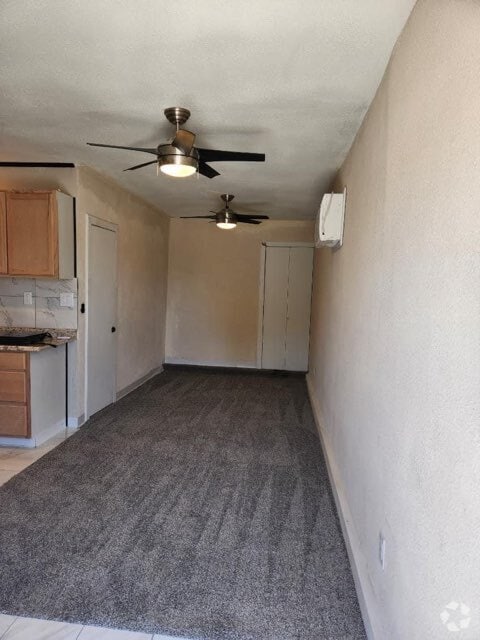 Building Photo - 5418 Ithaca Ave Unit Studio apartment