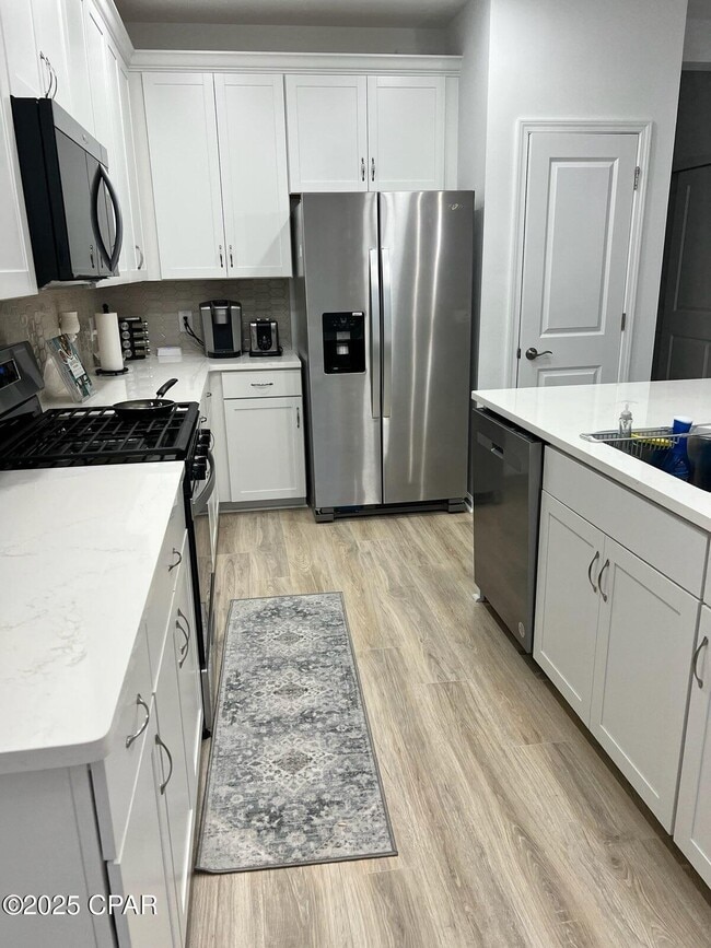 Photo - 8726 Pencil thin Ave