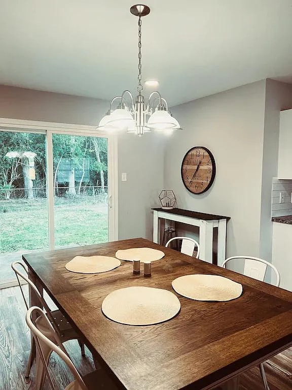 Photo - 5275 Berard Cir