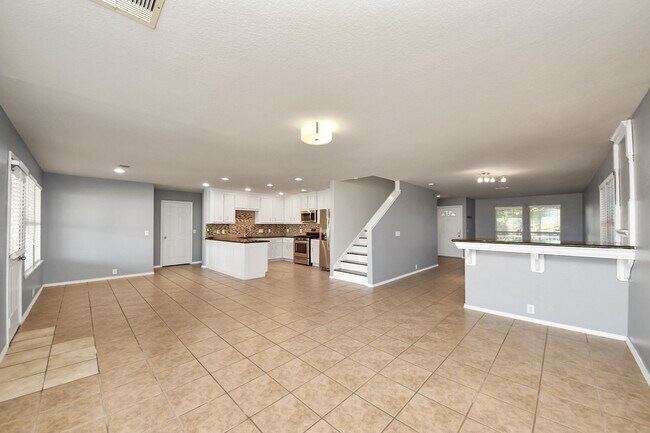 Photo - 2038 Eddlewood Ct