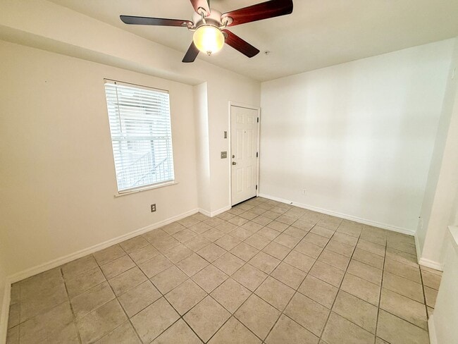 Photo - Destiny #306 Unit #306