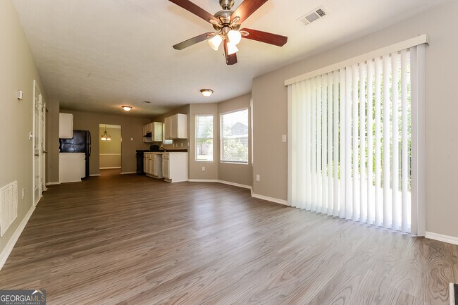 Photo - 2457 Northmill Ln