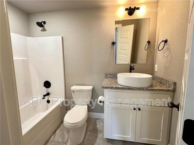 Photo - 3819 W Maclura Way