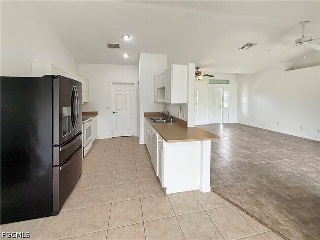 Photo - 203 NW 24th Terrace