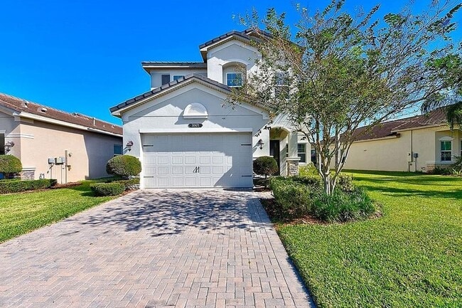 Waterfront Home for Lease – Resort-Style L... - Waterfront Home for Lease – Resort-Style L...