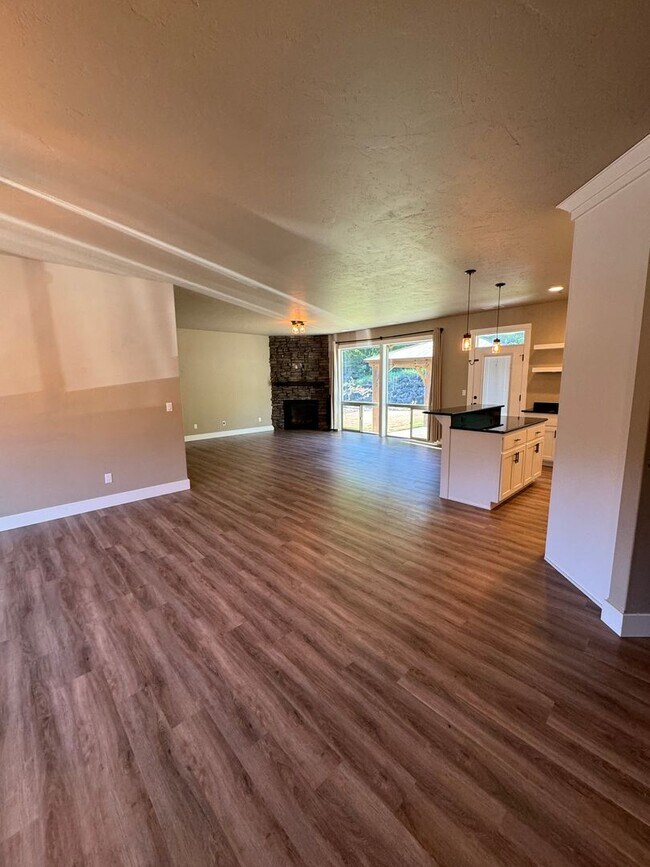 Photo - Newer Winchester 4 bedroom 2 bath home