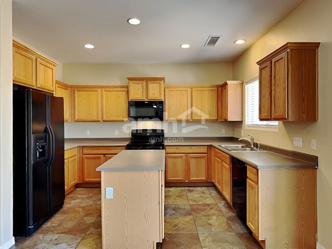 Photo - 9318 N 186th Ln