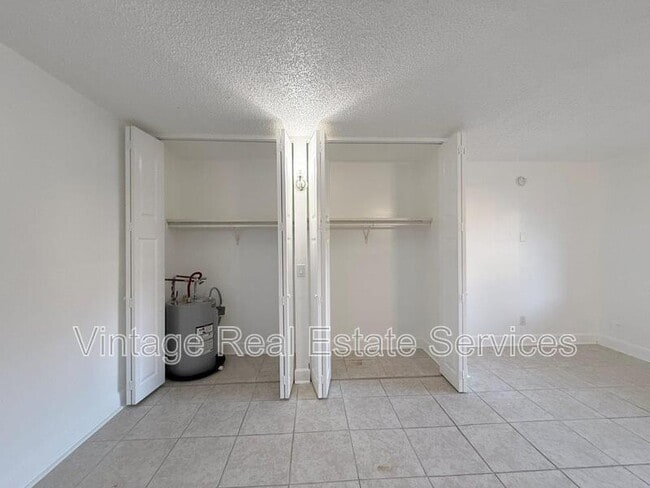 Photo - 3301 58th Ave S Unidad #304