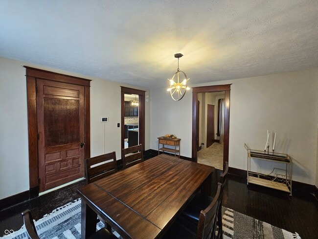 Photo - 814 E Raymond St