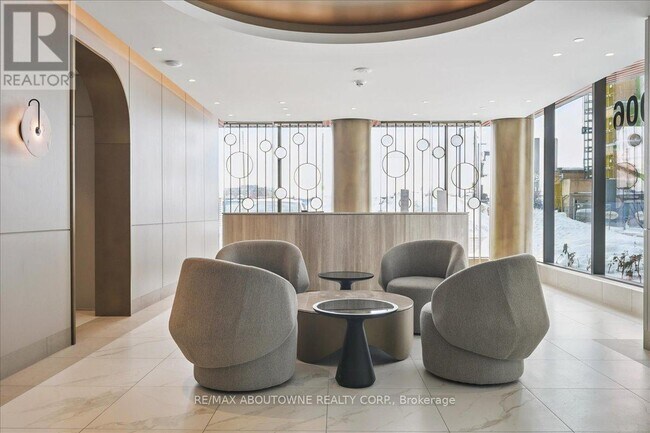 Photo - 3006 William Cutmore Blvd Unité 220