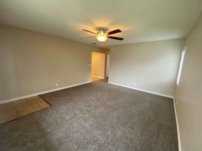 Building Photo - 1602 Oak Chase Ct