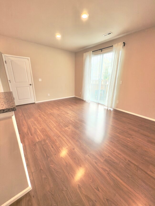 dinning space - 3453 Juno St NE