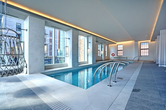 Photo - 1255 Rue Saint-Jacques Unit ID1262044P