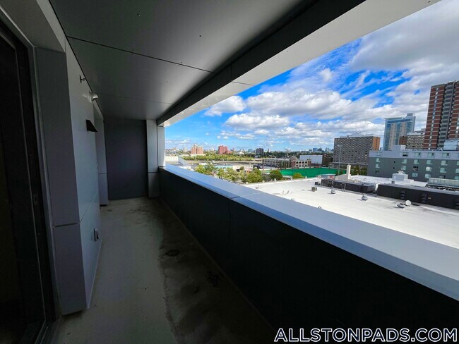 Photo - 1079 Commonwealth Ave Unit 522