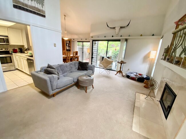 Photo - 30 Willow Ln