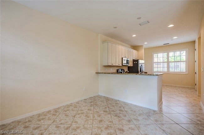 Photo - 11947 Nalda St