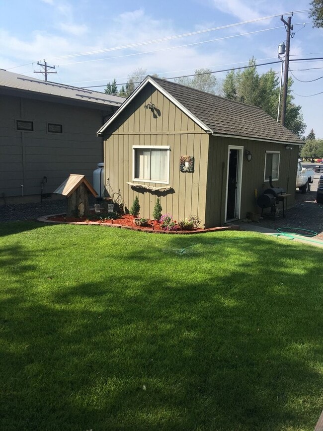 Photo - Cozy Lakefront Home w/Private Dock