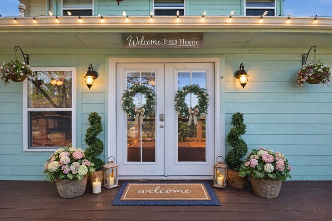 Photo - 180 Grove Rd