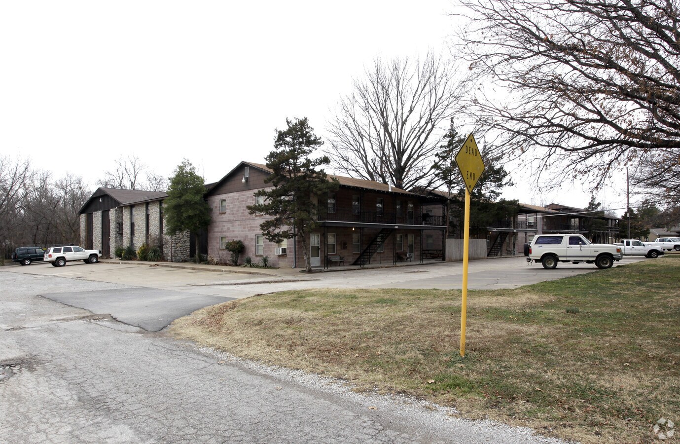 Photo - Wolf Creek Apartments