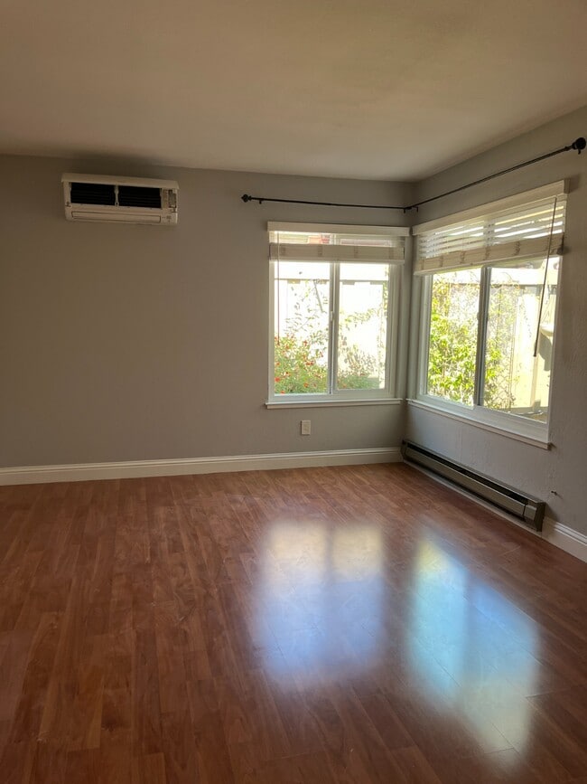 Photo - 190 Truckee Ln