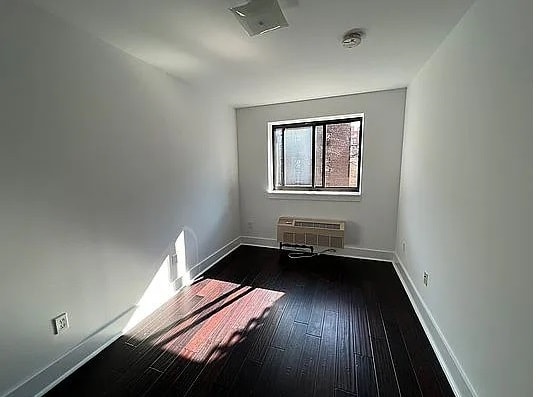 Photo - 65 11 Booth St APT 6A Rego Park NY 11374