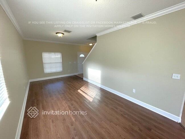 Photo - 5650 Sweet William Terrace