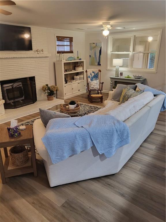 Photo - 6410 Tuggle Dr