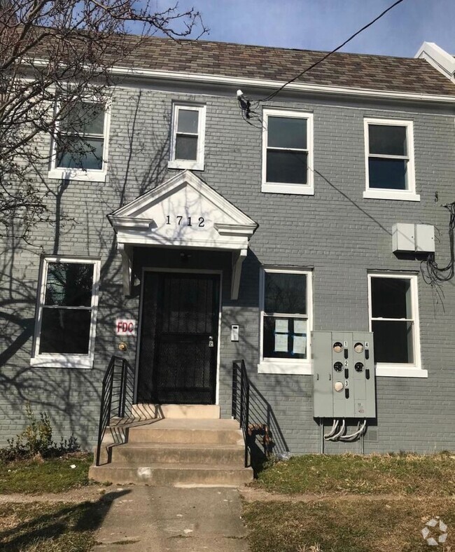 Building Photo - 3 Bedroom Near Historic Anacostia Rental