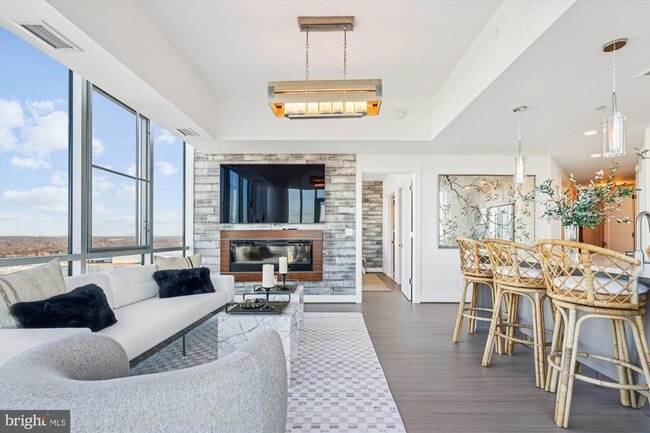 Photo - 930 Rose Ave Unit 1905