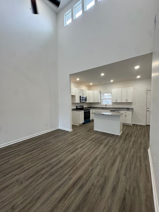 3017 Olivia Ct