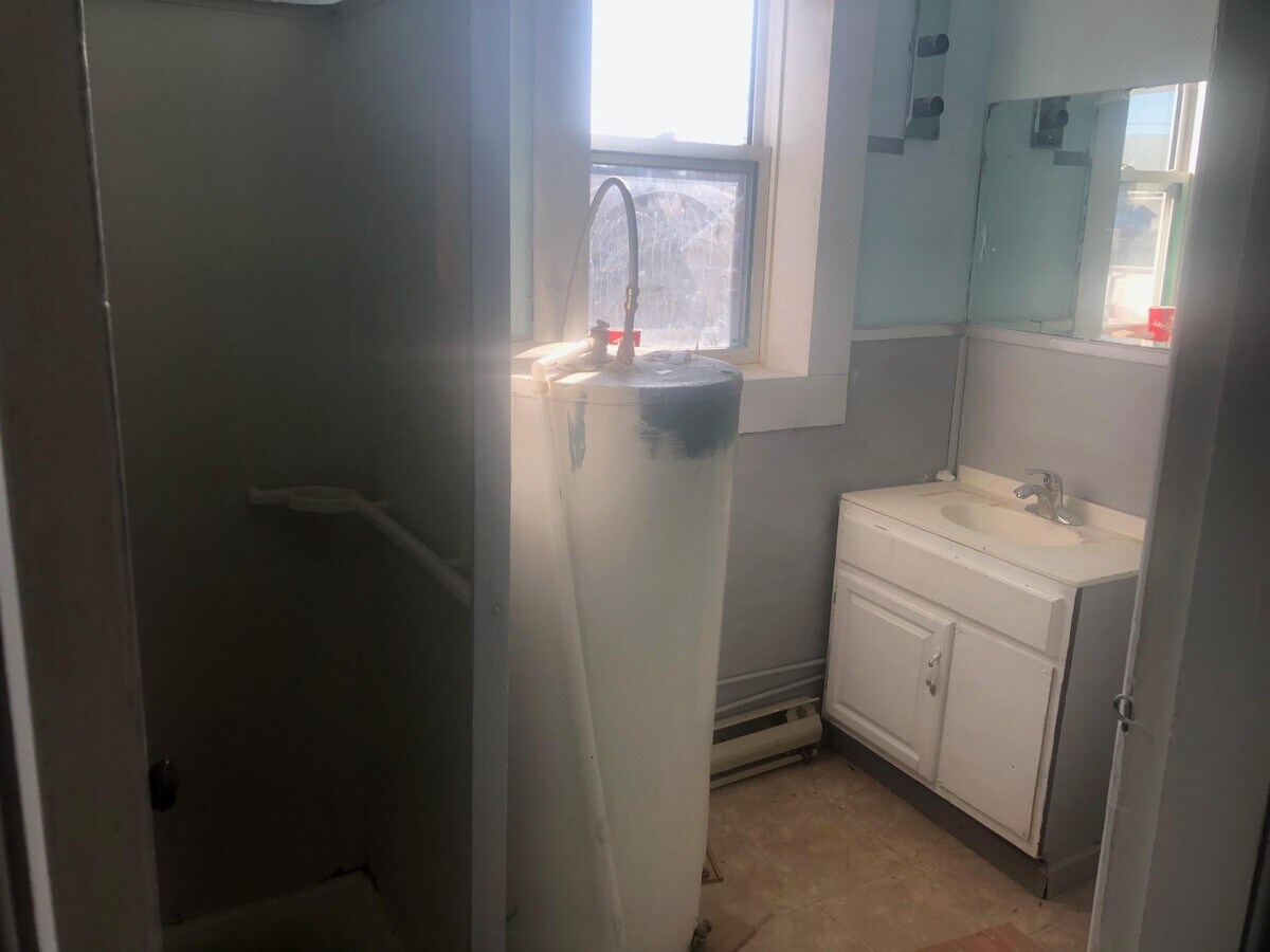 Photo - 104 Duke St Unit 1