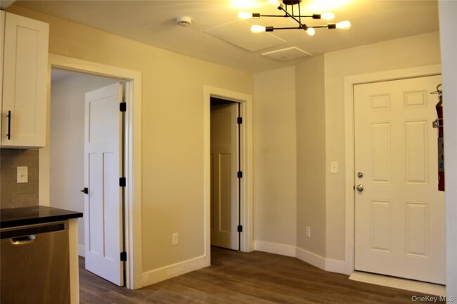 Photo - 7 S Clinton St Unit 2