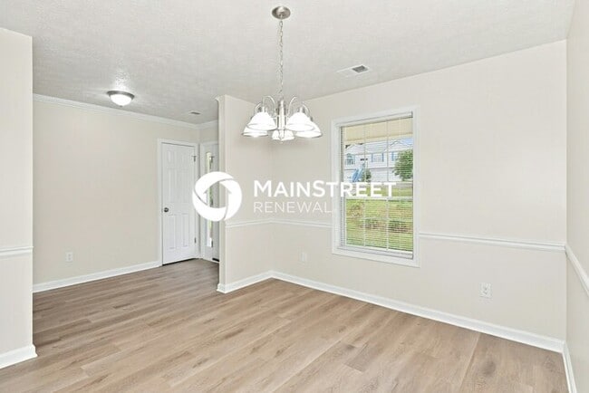 3 Bedroom Pet-Friendly Home in COVINGTON, GA with Main Street Renewal