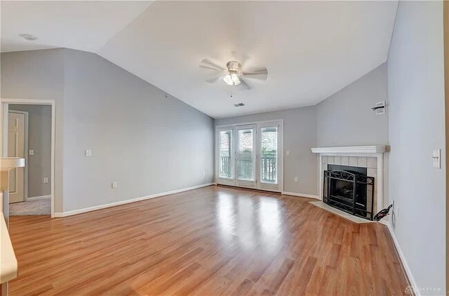 Photo - 3044 Westminster Dr Unit 310