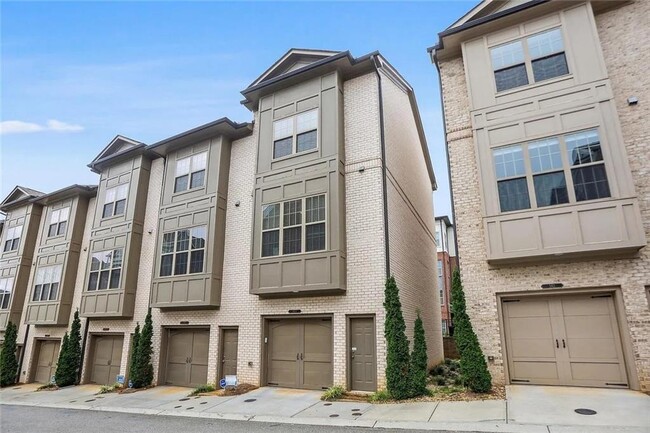 Photo - 561 Broadview Pl NE Townhome