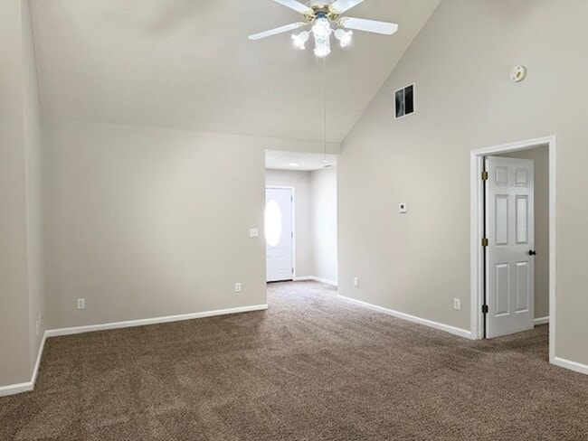 Photo - 2034 Elm Grove Ln